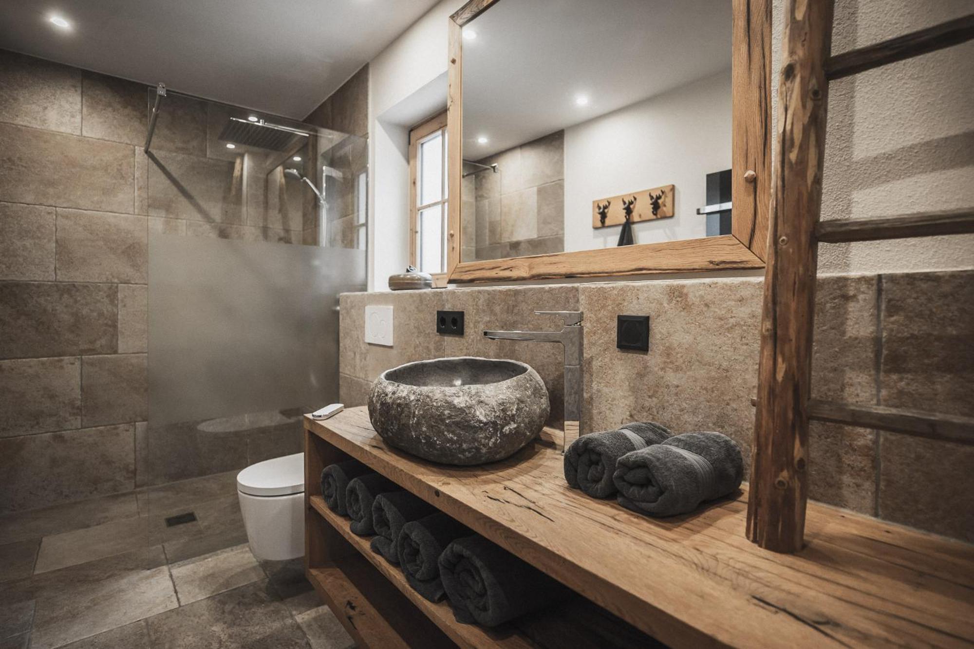 Chalet Bergsucht In Ruhpolding Bayern, Traumlage Am Sonnigen Suedhang, Kostenlose Parkplaetze, Schnelles Wlan, Ruhige Sackgasse, Netflix Inklusive Exterior photo